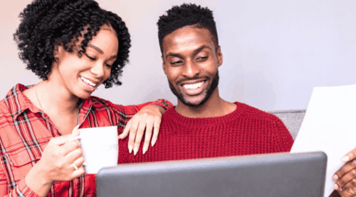 Couple-paying-bills