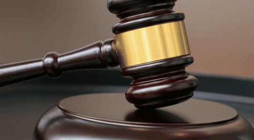 wooden-gavel